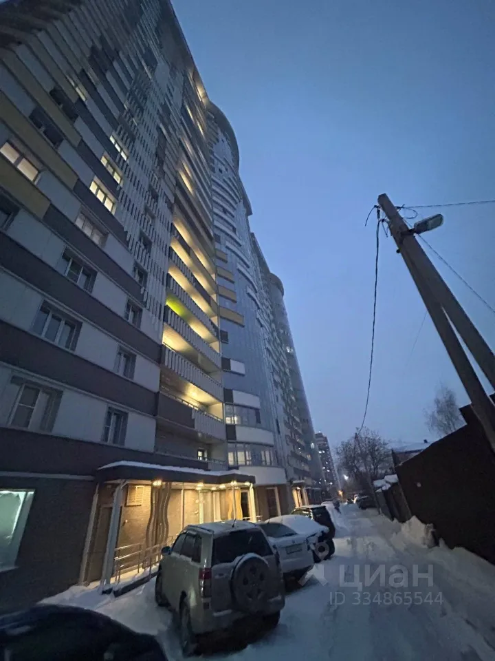 2-к. квартира, 45 м², 8/25 эт.