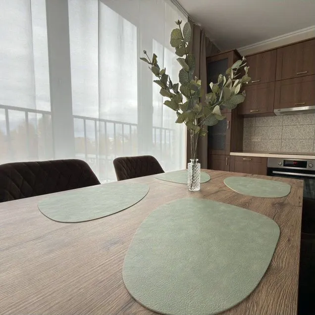 2-к. квартира, 60 м², 4/18 эт.