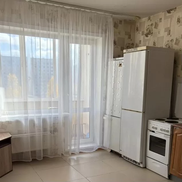 3-к. квартира, 76 м², 4/10 эт.