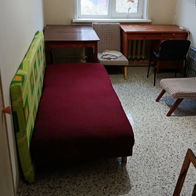3-к. квартира, 57 м², 1/4 эт.