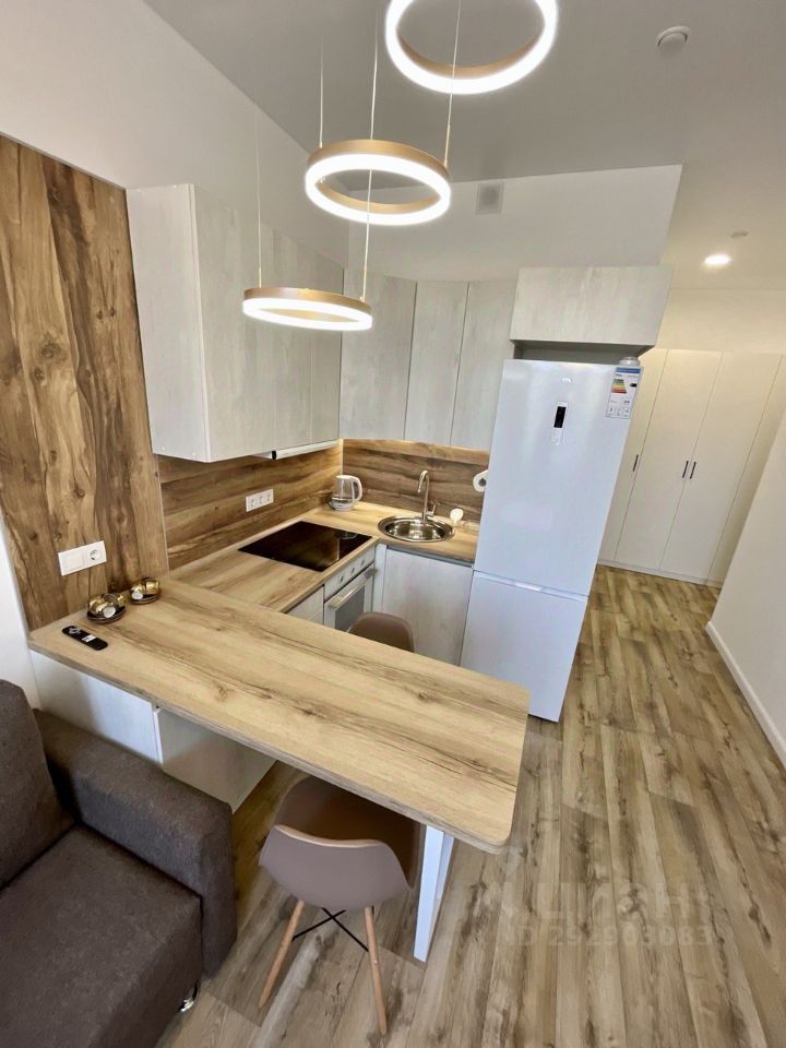3-к. квартира, 45 м², 3/21 эт.