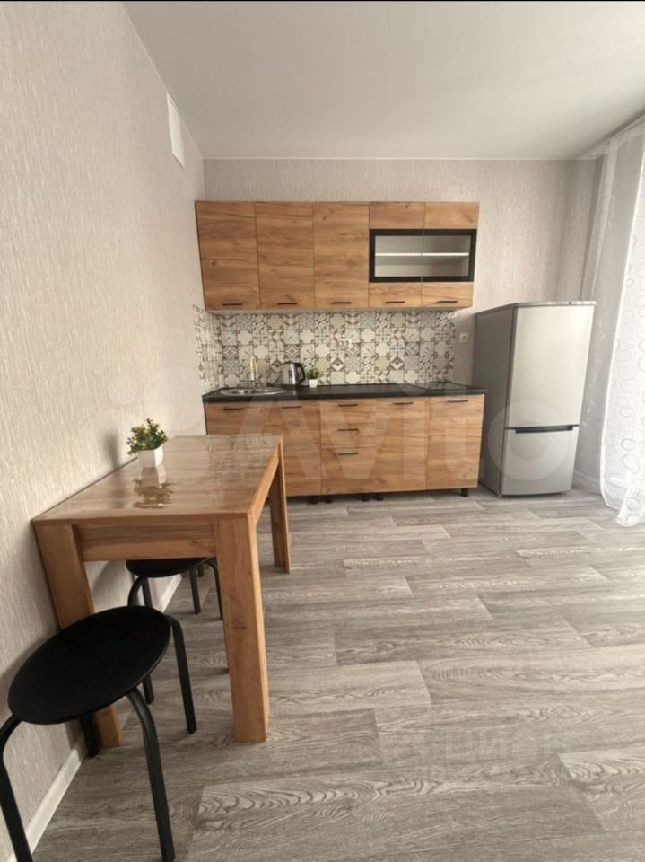 1-к. квартира, 37 м², 5/18 эт.