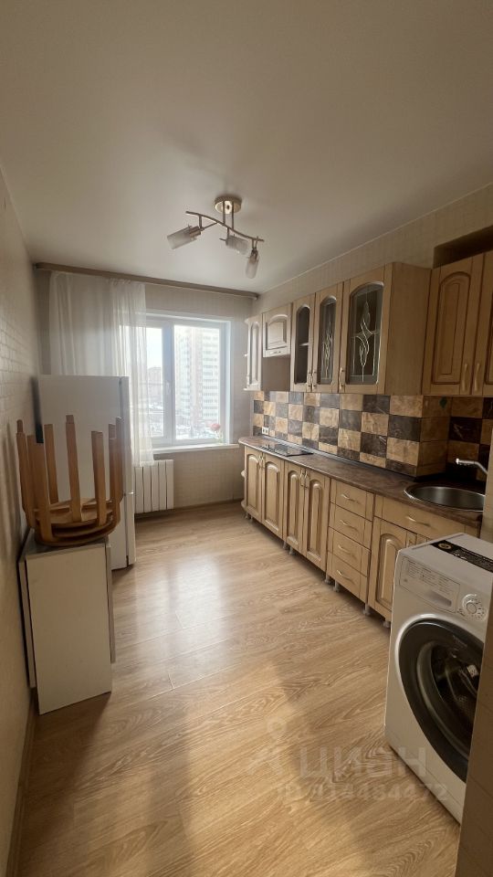 2-к. квартира, 44 м², 7/10 эт.