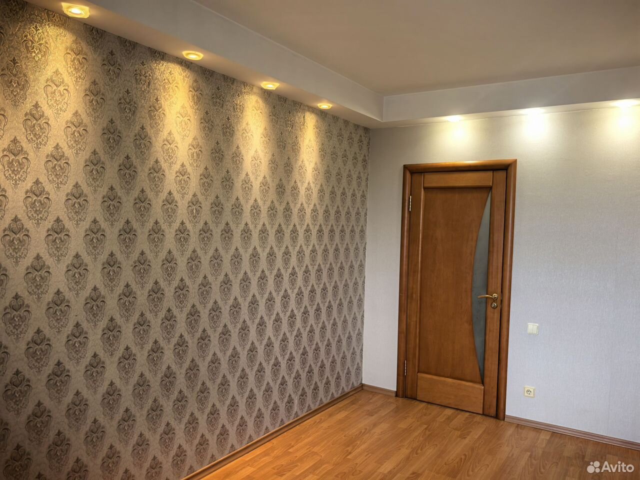 2-к. квартира, 70 м², 9/10 эт.