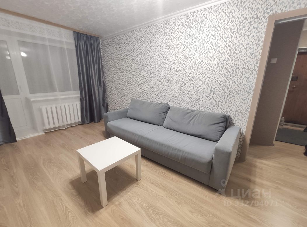 3-к. квартира, 60 м², 2/5 эт.