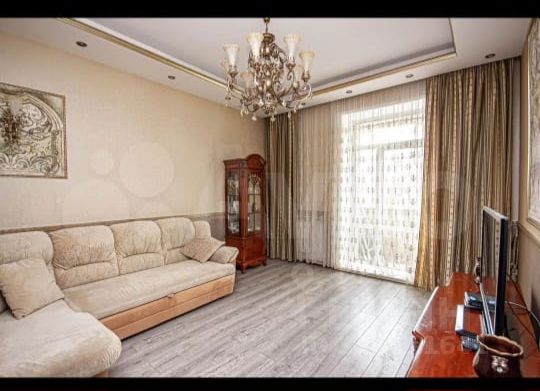 2-к. квартира, 57 м², 2/5 эт.